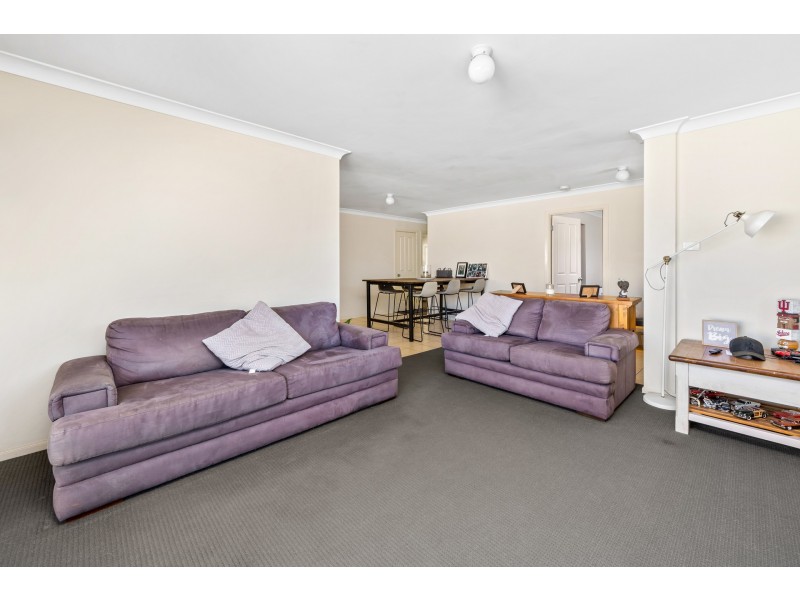 1/9A Walter Street, Rutherford NSW 2320