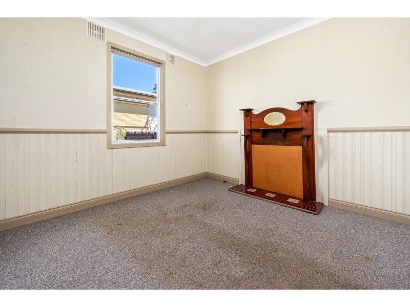 4 Foster Street, Cessnock NSW 2325