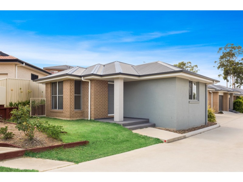 1/61 Clayton Crescent, Rutherford NSW 2320