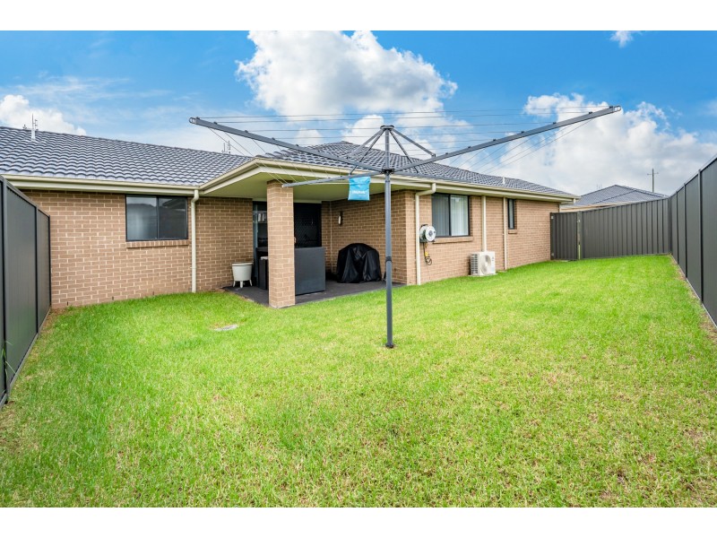 72 Broad Street, Gillieston Heights NSW 2321