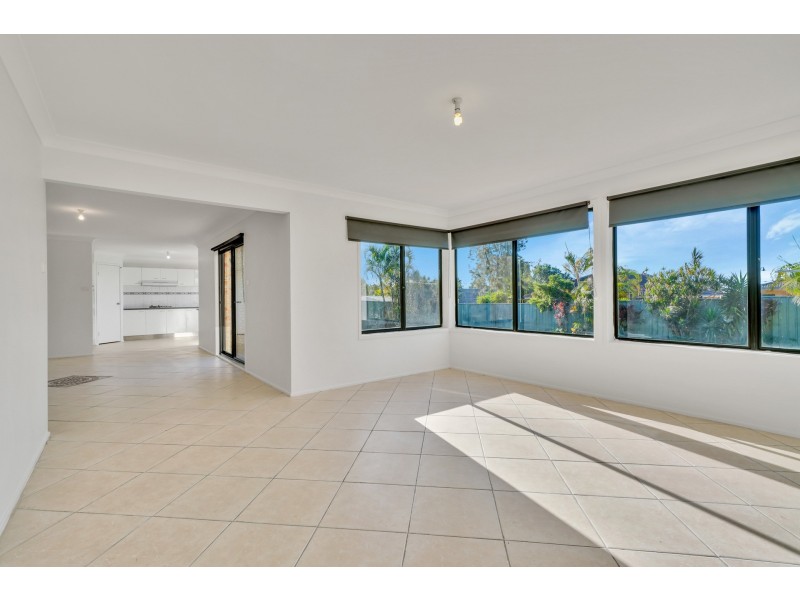10 Somerset Drive, Thornton NSW 2322