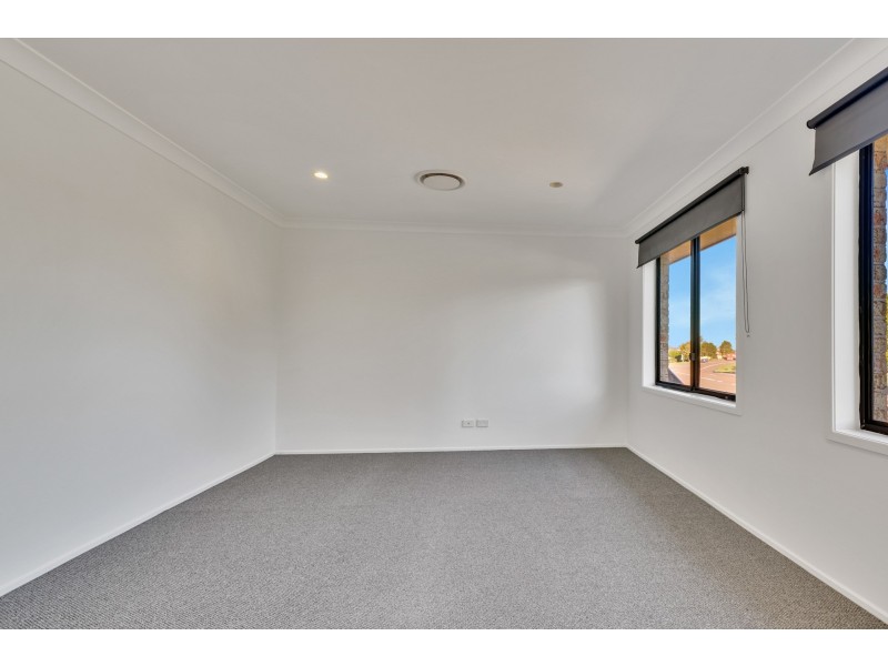 10 Somerset Drive, Thornton NSW 2322