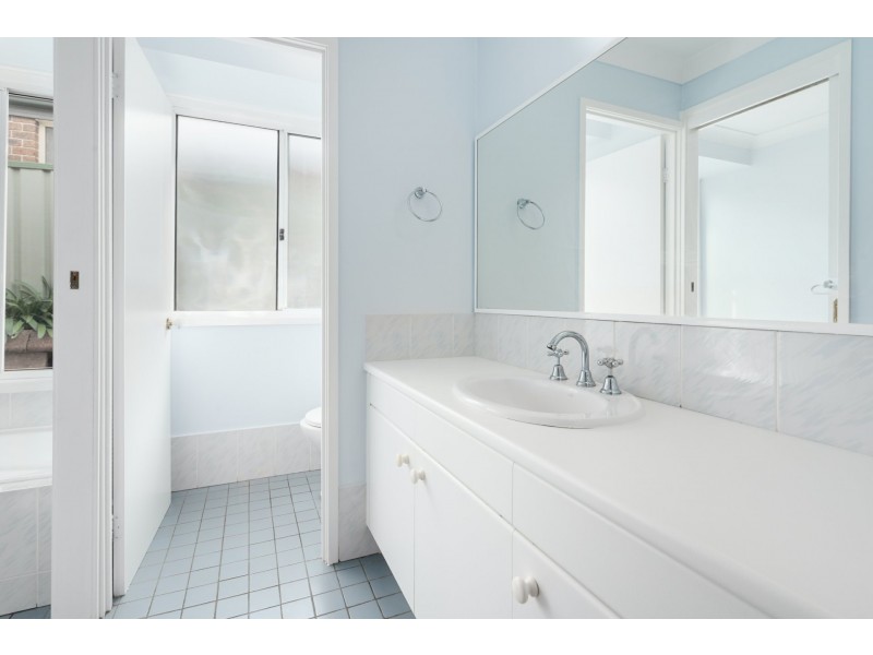 9 Correa Close, Aberglasslyn NSW 2320