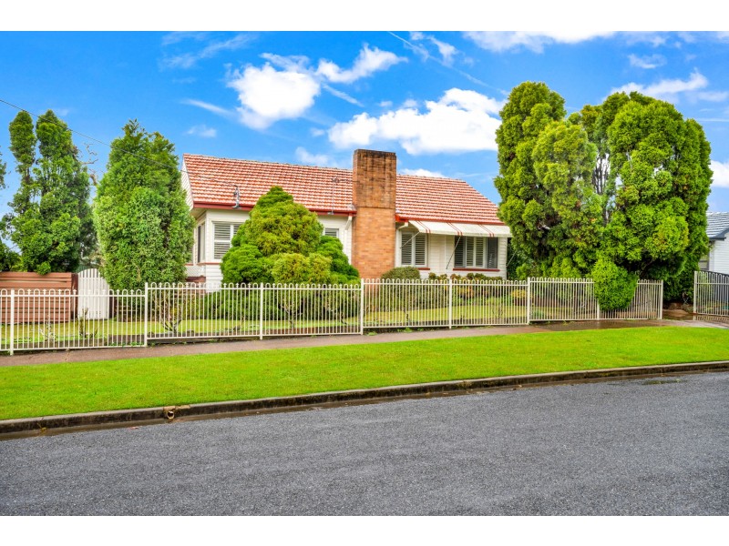 4 Chambers Street, East Maitland NSW 2323