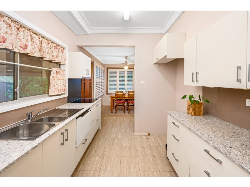 4 Chambers Street, East Maitland NSW 2323