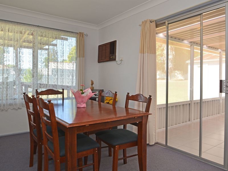 12 Buffier Crescent, Rutherford NSW 2320