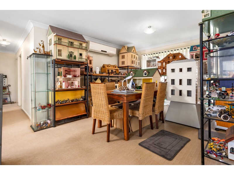 32 Mileham Circuit, Rutherford NSW 2320