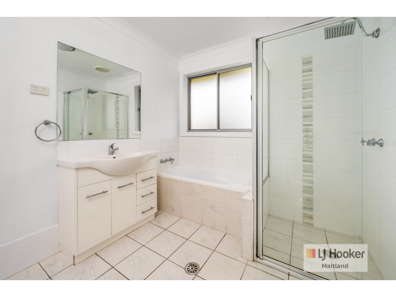 2/12 Fairview Place, Cessnock NSW 2325