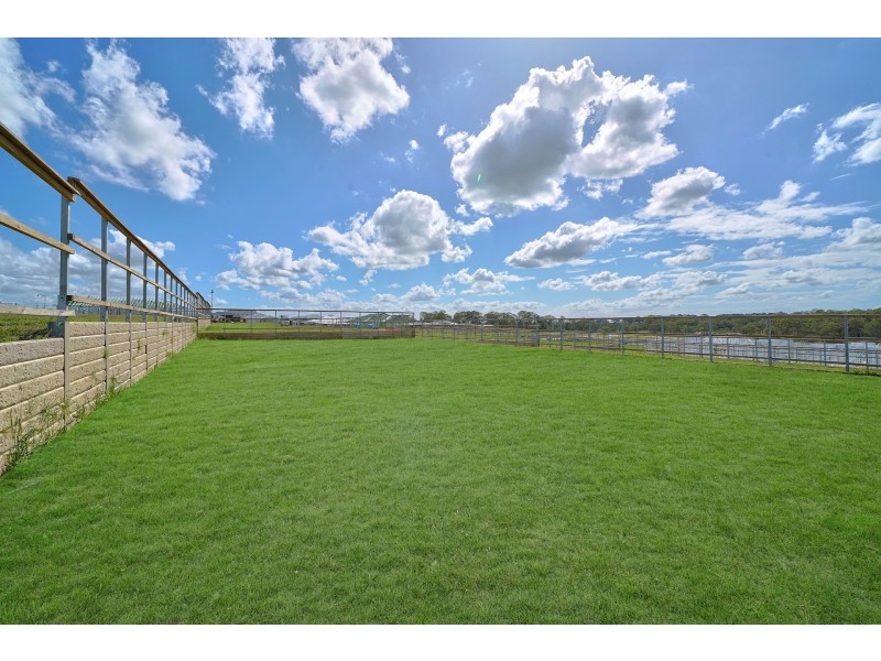 3 Steamcruiser Drive, Chisholm NSW 2322