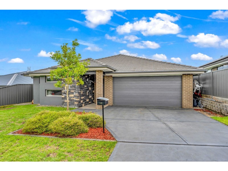 13 Acmena Street, Gillieston Heights NSW 2321