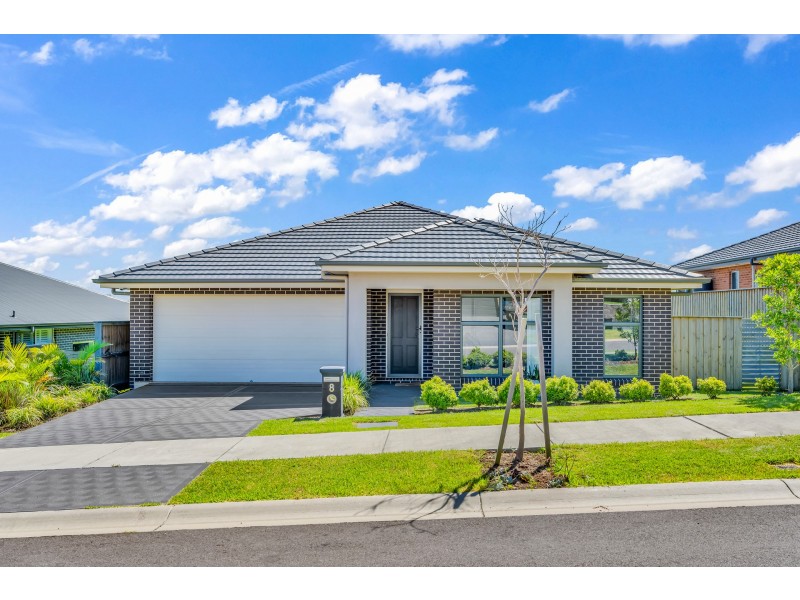 8 Banyan Street, Gillieston Heights NSW 2321
