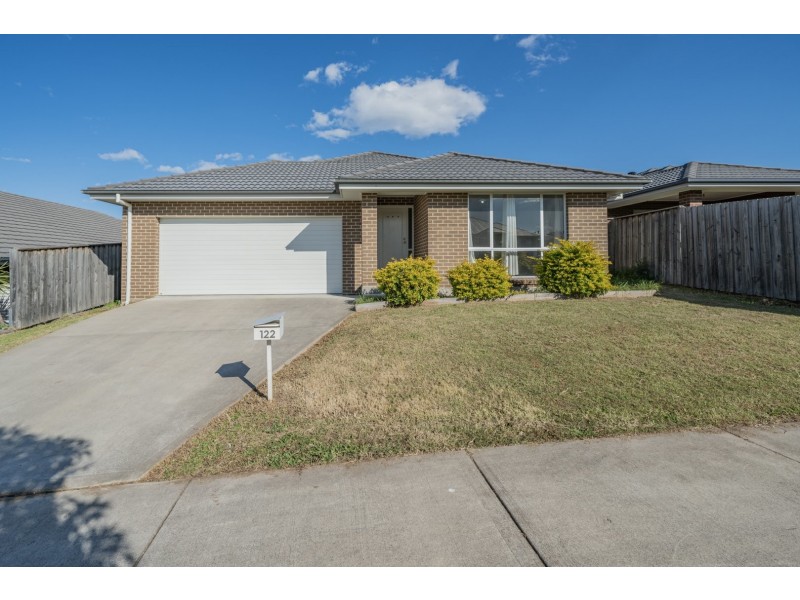122 McKeachie Drive, Aberglasslyn NSW 2320