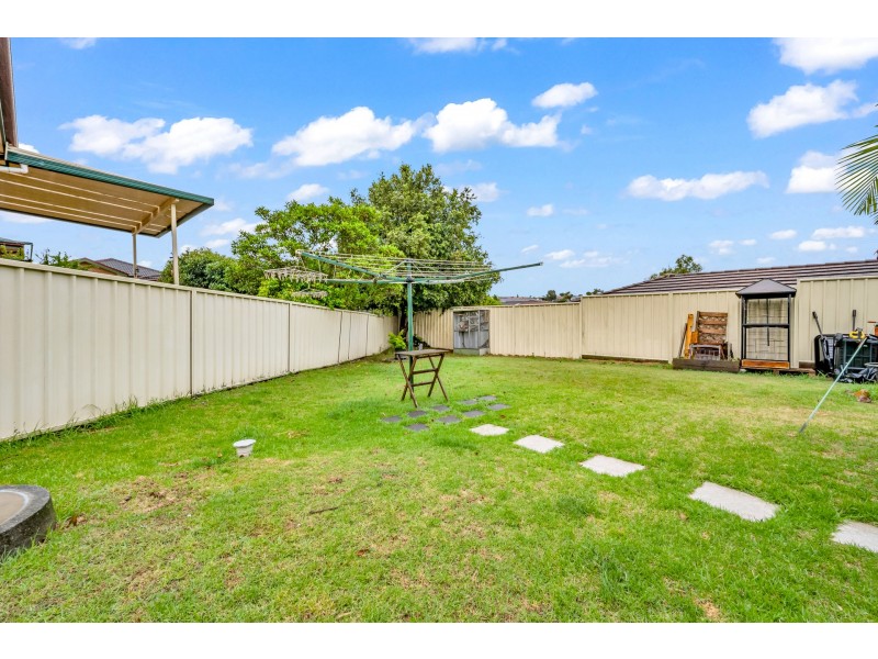 1 Redman Cove, Thornton NSW 2322
