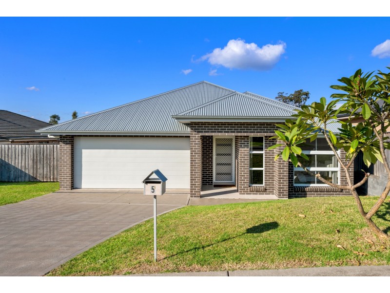 5 Pondhawk Street, Chisholm NSW 2322