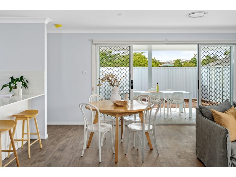 2/219 Morpeth Road, Raworth NSW 2321