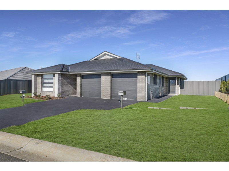 2/24 Corymbia Circuit, Heddon Greta NSW 2321