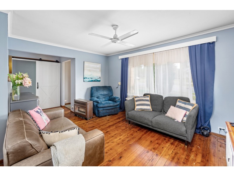 25 Stronach Avenue, East Maitland NSW 2323