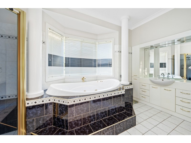 12 River Road, Windella NSW 2320