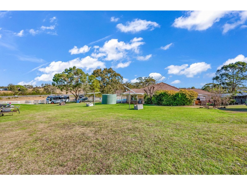 12 River Road, Windella NSW 2320