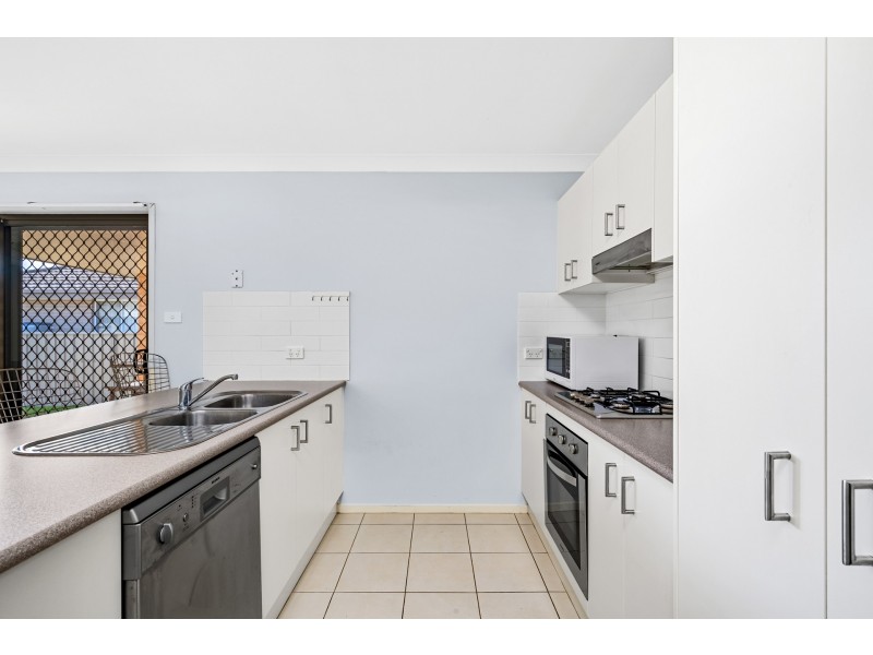 13 Fonda Avenue, Rutherford NSW 2320