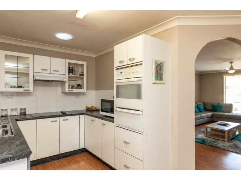19 Evelyn Crescent, Thornton NSW 2322