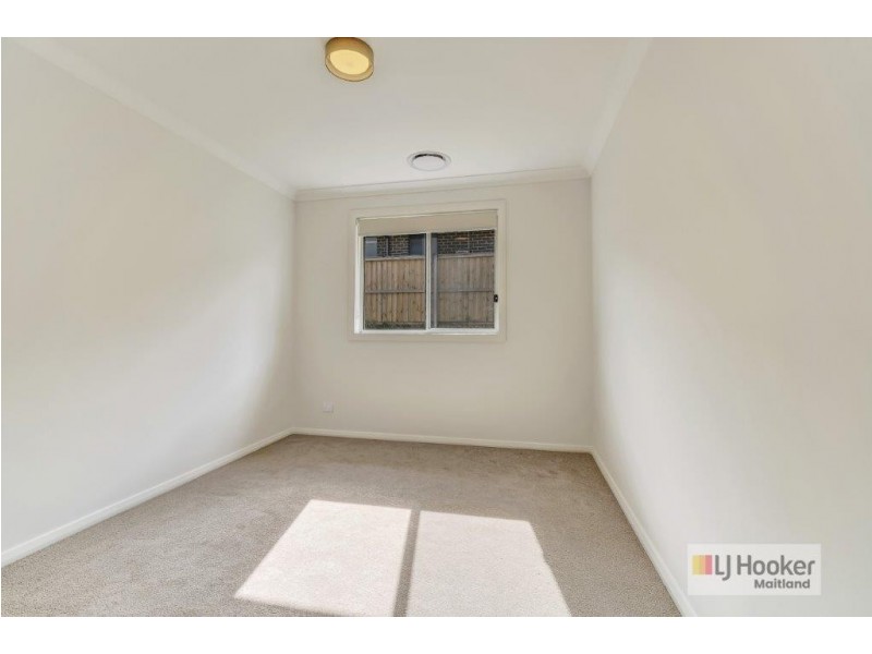 26 Arklow Crescent, Chisholm NSW 2322