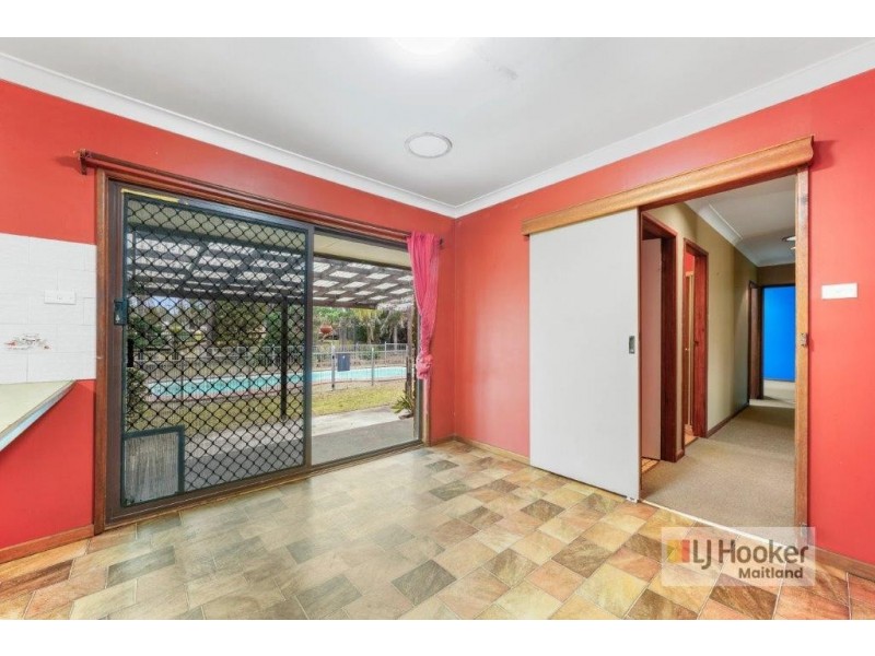 17 White Street, Greta NSW 2334
