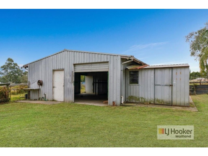 17 White Street, Greta NSW 2334