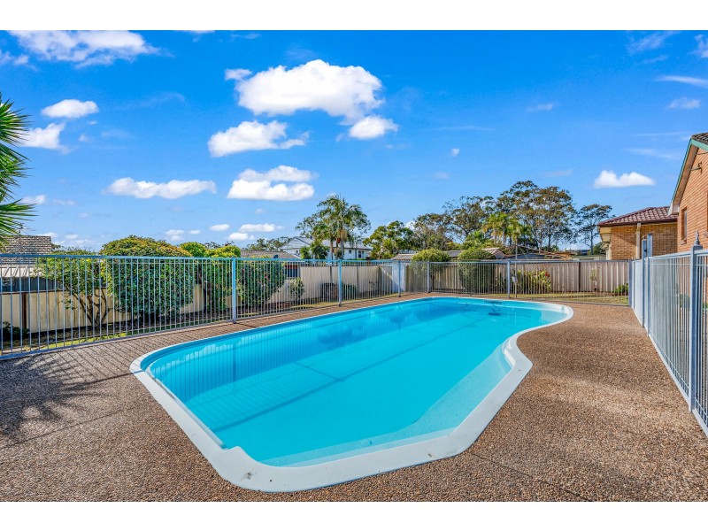 30 Chelmsford Drive, Metford NSW 2323
