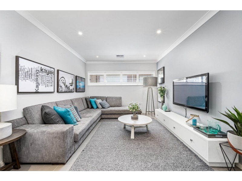 8 Rennington Street, Thornton NSW 2322