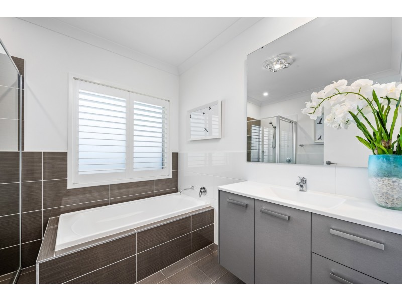 8 Rennington Street, Thornton NSW 2322