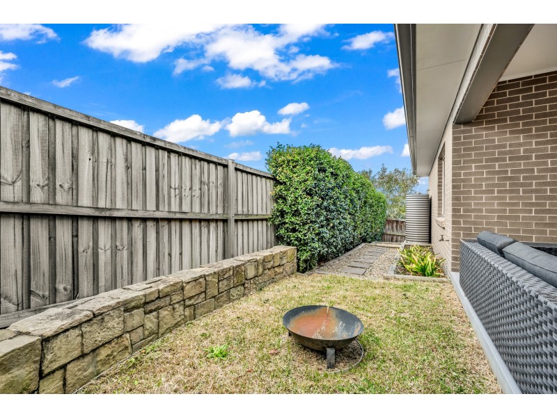 8 Rennington Street, Thornton NSW 2322
