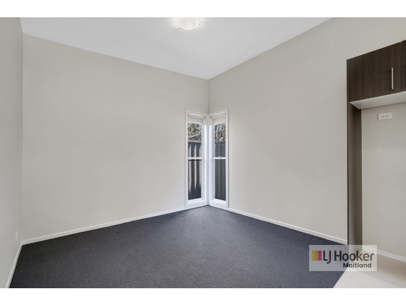 2/24 Carroll Avenue, Cessnock NSW 2325