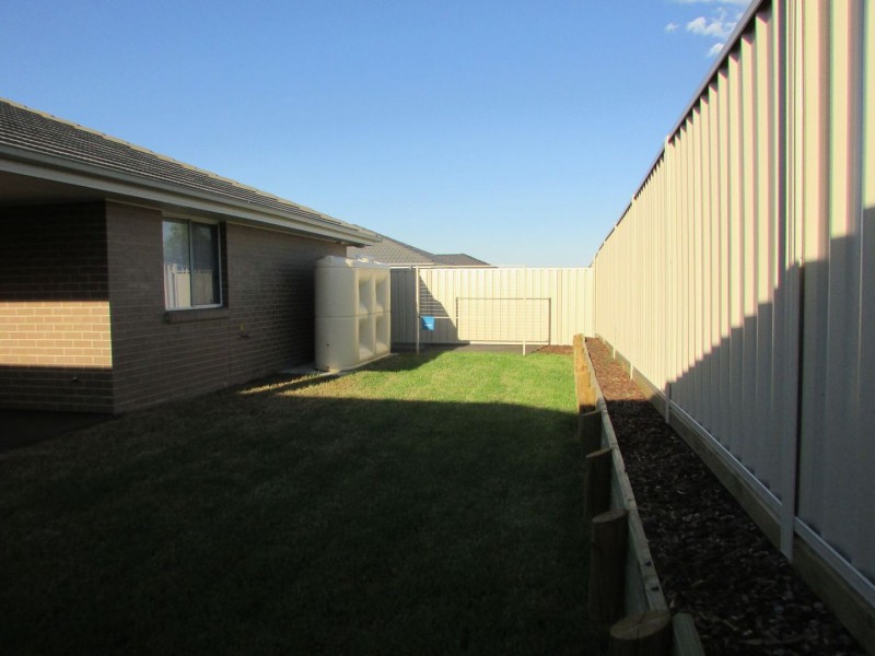 19 Croft Close, Thornton NSW 2322