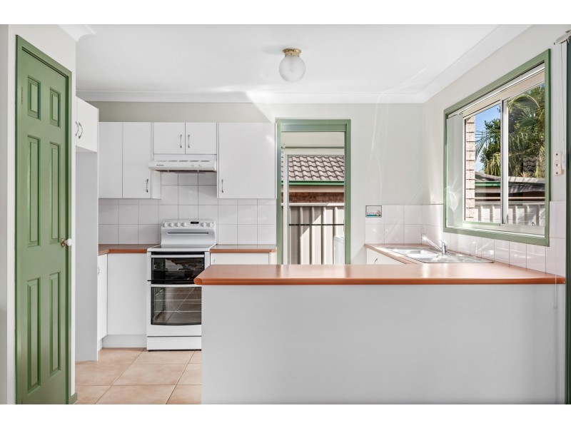 1 Jaeger Court, Cameron Park NSW 2285