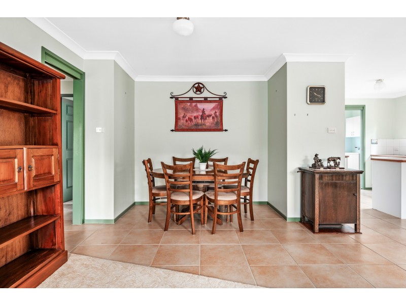 1 Jaeger Court, Cameron Park NSW 2285