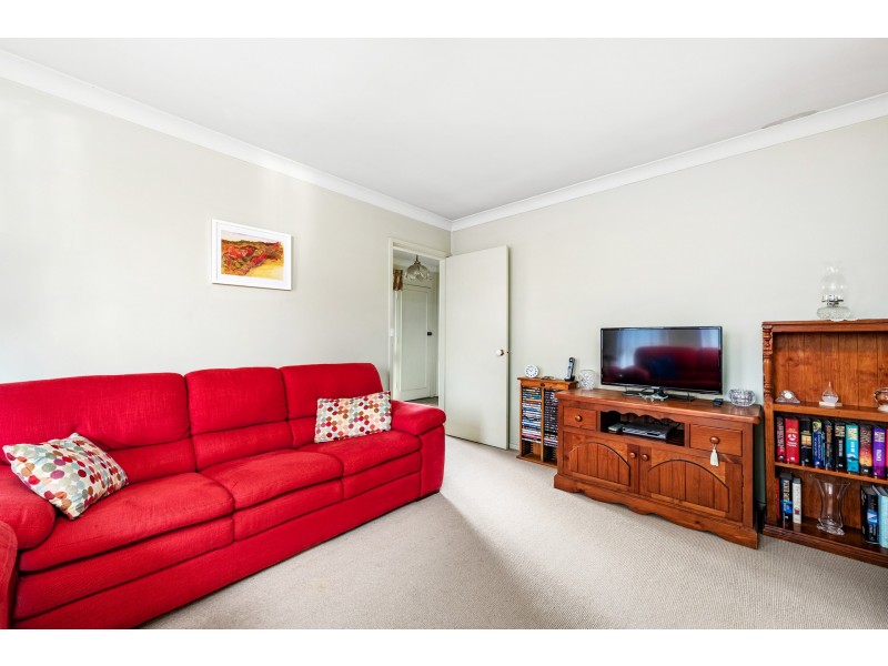 60 Alexandra Avenue, Rutherford NSW 2320