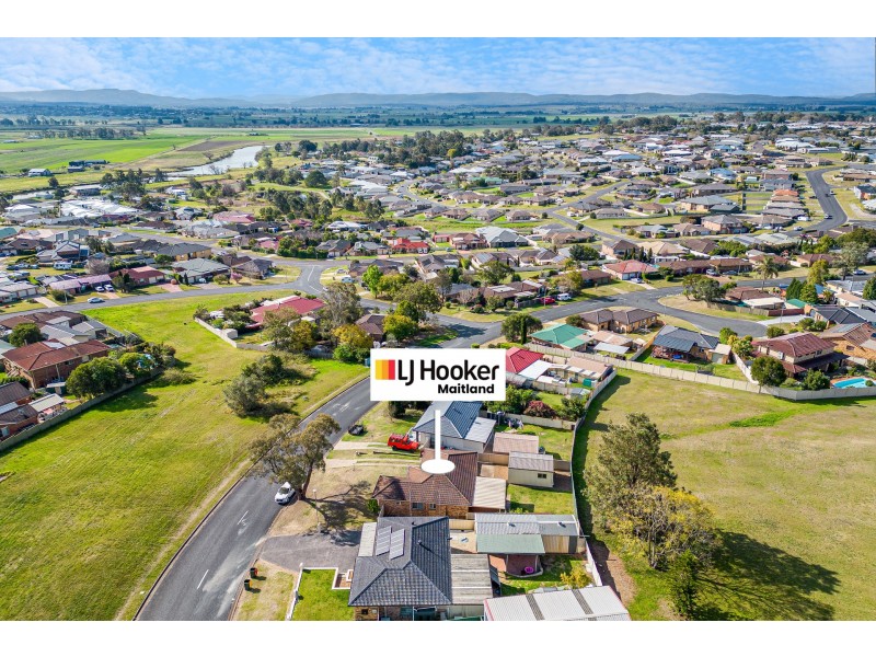 28 Crofton Avenue, Tenambit NSW 2323