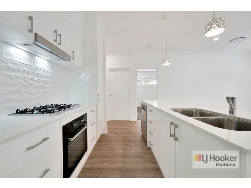 73 Wilton Drive, East Maitland NSW 2323