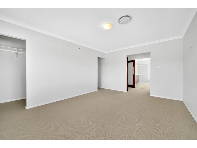 2 Waterside Close, Rutherford NSW 2320