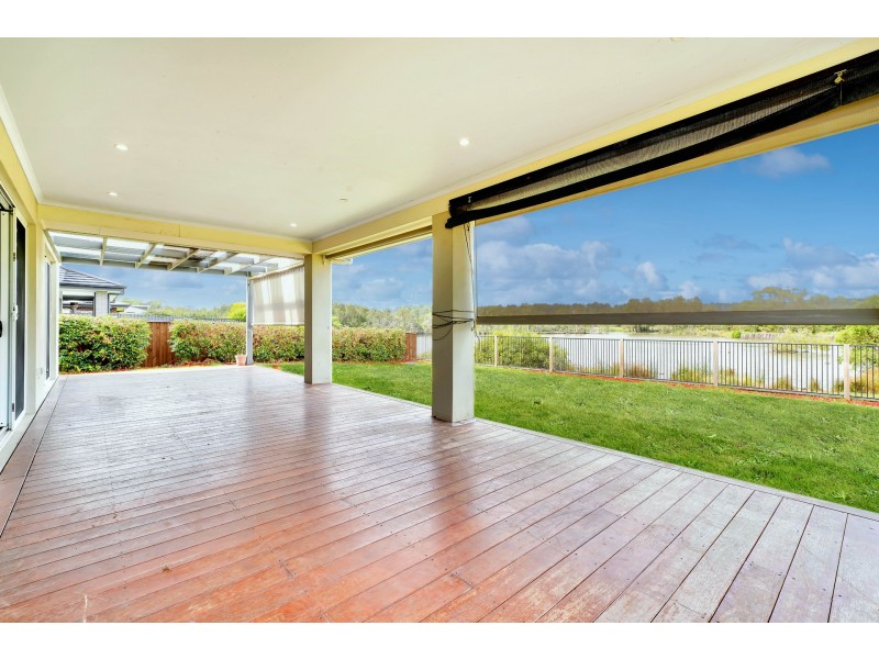 2 Waterside Close, Rutherford NSW 2320