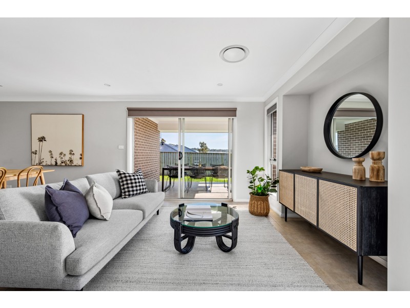 48 Wirraway Drive, Thornton NSW 2322