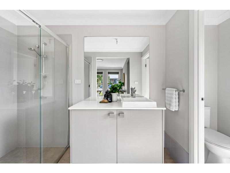 48 Wirraway Drive, Thornton NSW 2322