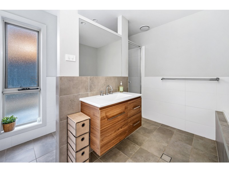 14 Booth Street, Cessnock NSW 2325