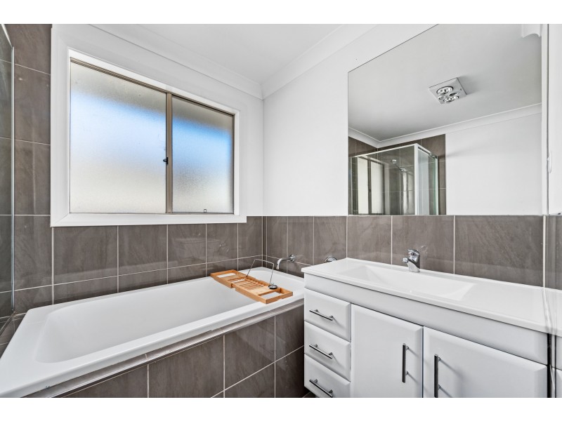 13 Macrae Street, East Maitland NSW 2323