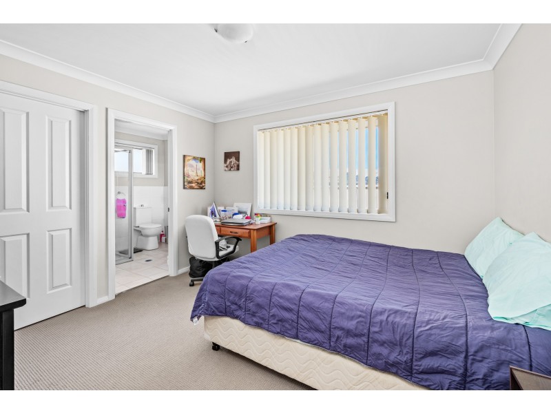 1-3/18 Fairview Place, Cessnock NSW 2325