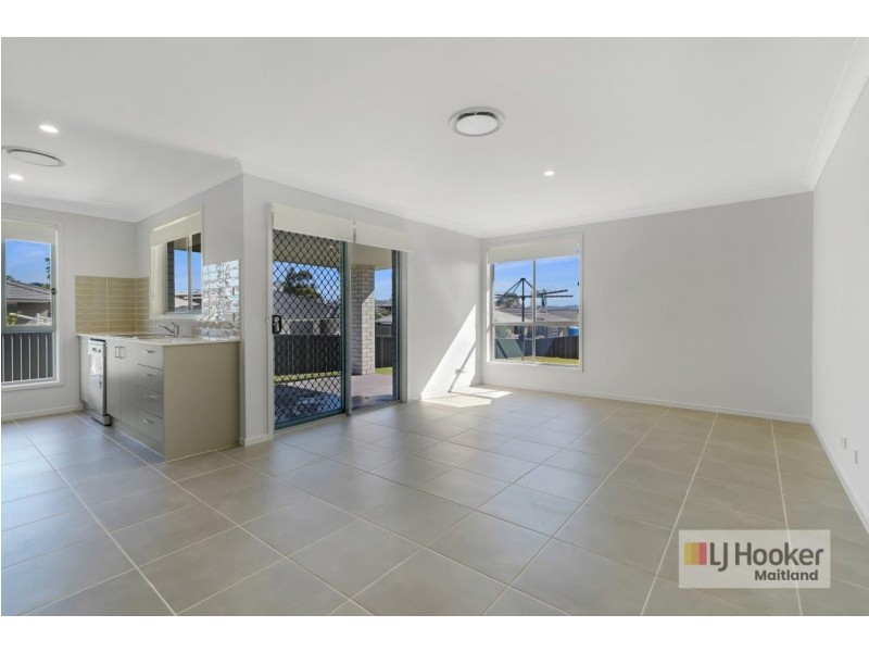 17 Beryl Drive, Rutherford NSW 2320