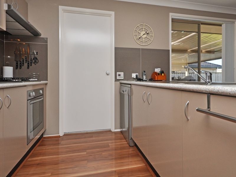 33 Saddlers Drive, Gillieston Heights NSW 2321