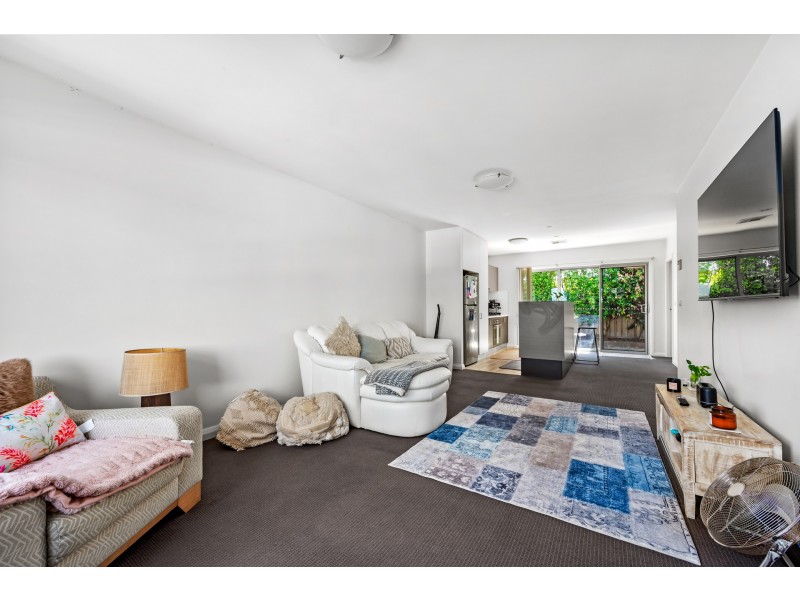 2/4 Foster Street, Tenambit NSW 2323