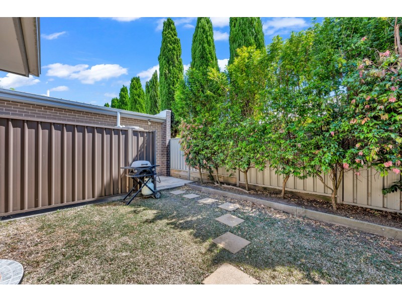 2/4 Foster Street, Tenambit NSW 2323
